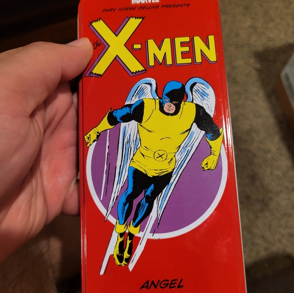 Angel X-Men Dark Horse Deluxe - Picture 3 of 6